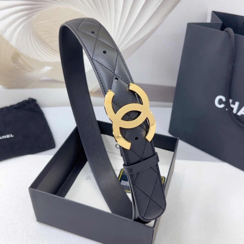 Chanel Black and Gold Women's Belt